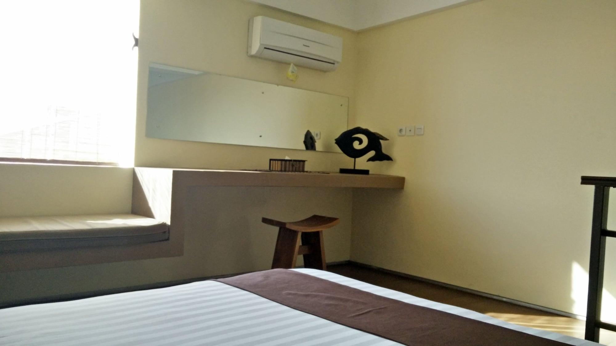 เคโอไอ โฮเต็ล แอนด์ เรสซิเด้นส์ Hotel เดนปาซาร์ ภายนอก รูปภาพ