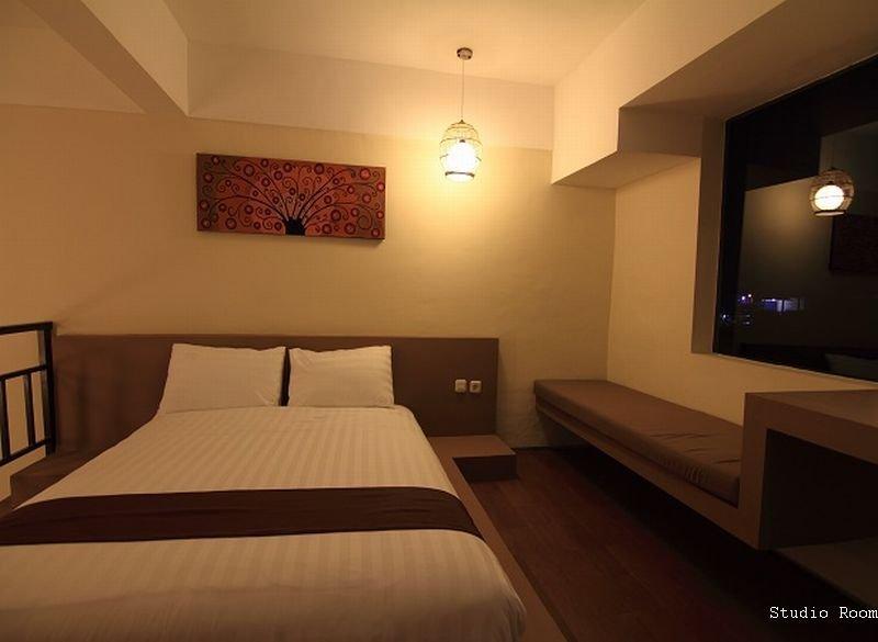 เคโอไอ โฮเต็ล แอนด์ เรสซิเด้นส์ Hotel เดนปาซาร์ ภายนอก รูปภาพ