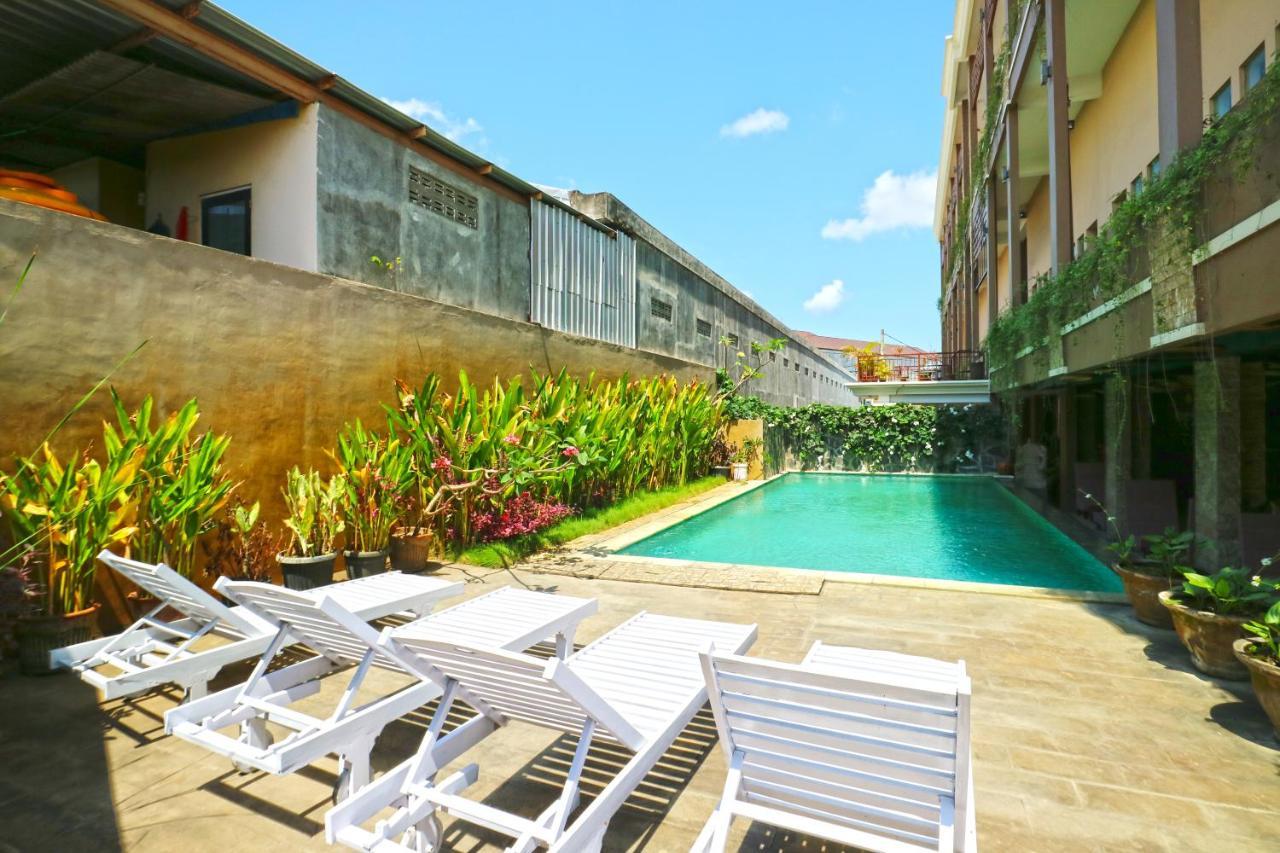 เคโอไอ โฮเต็ล แอนด์ เรสซิเด้นส์ Hotel เดนปาซาร์ ภายนอก รูปภาพ