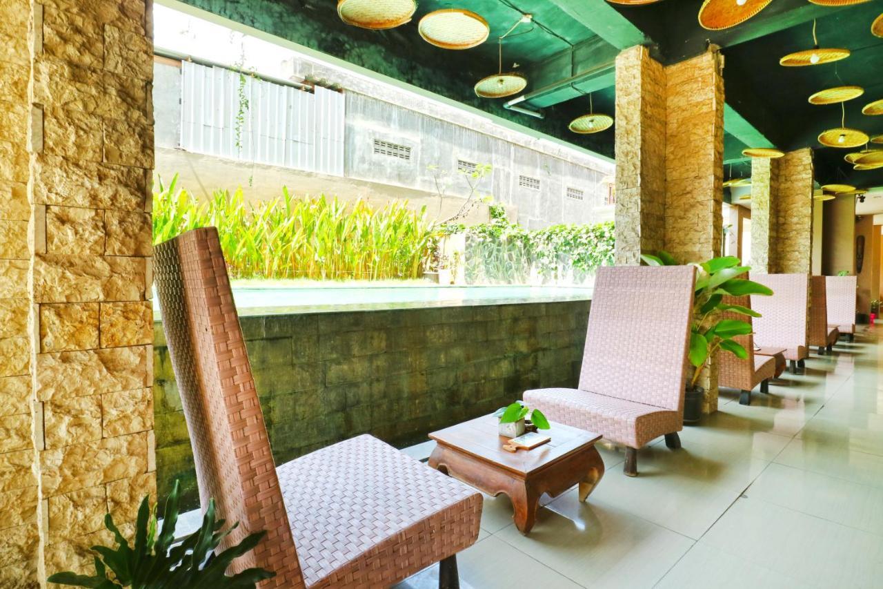 เคโอไอ โฮเต็ล แอนด์ เรสซิเด้นส์ Hotel เดนปาซาร์ ภายนอก รูปภาพ